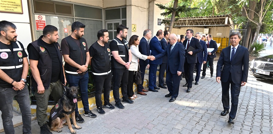 Bakan Yardımcımız Sayın Sezai Uçarmak ve Bakanlığımız Heyeti Bölge Müdürlüğümüzü Ziyaret Ettiler