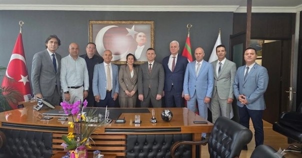 İzmir Gümrük Müşavirleri Derneğinden Bölge Müdürümüze Ziyaret